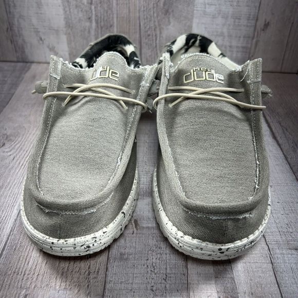 Hey Dude Men's Wally Stretch Slip On Comfort Loafers Casual Shoes Beige Size 8 - Picture 4 of 14